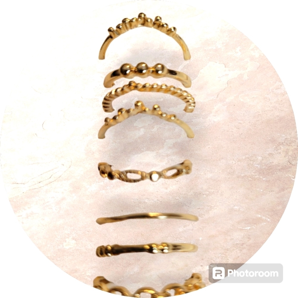 8 Ring Set